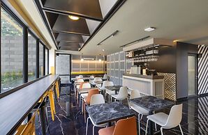ROOMS INC Sudirman Jakarta