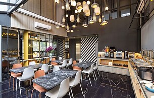 ROOMS INC Sudirman Jakarta