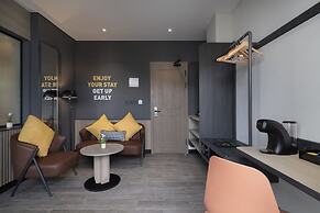 ROOMS INC Sudirman Jakarta