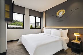 ROOMS INC Sudirman Jakarta