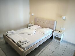 Aggelika Apartments