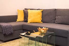 1bed-ground Fl -private Entrance
