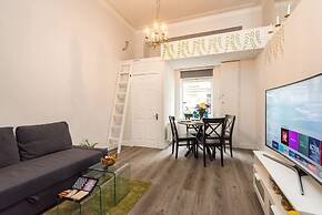 1bed-ground Fl -private Entrance