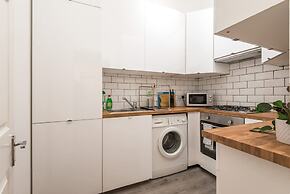 1bed-ground Fl -private Entrance