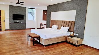Mango Retreat Hotel and Resort