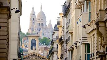 1586 Hauteville