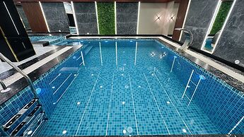 Aanchal Palace Hotel