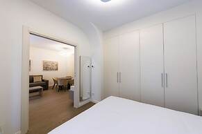 Arona Palace - Superior Apartments