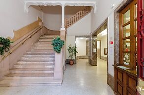 Charming apt with Garden in Castelletto