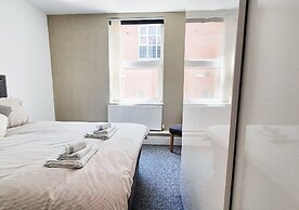 Stylish & Modern 2BR Flat