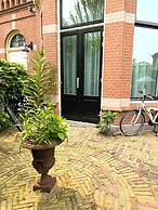 Flora's Palace