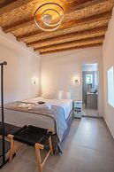 Kimolos Vibes Suites