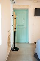 Kimolos Vibes Suites