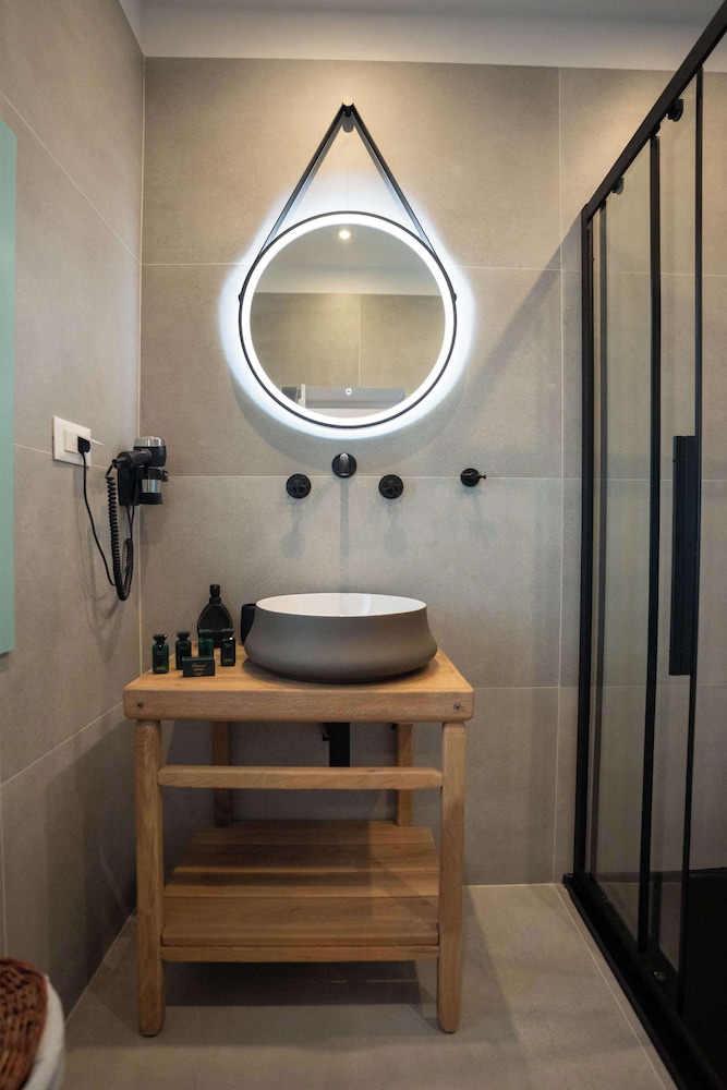 Kimolos Vibes Suites