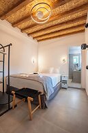Kimolos Vibes Suites