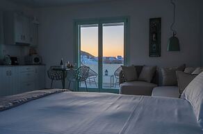 Kimolos Vibes Suites