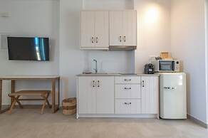 Kimolos Vibes Suites