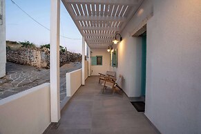Kimolos Vibes Suites