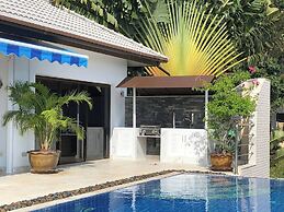 Secluded Villa With Private Pool and Breathtaking Sea Views
