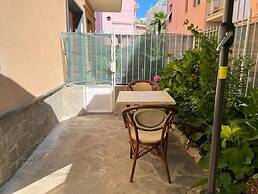 JOIVY Little Garden Studio Gattorno