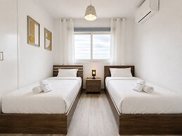Olympus Stylish 2-BR Apt in Larnaca