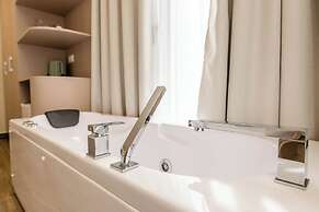 Mirage Bay Deluxe Saranda