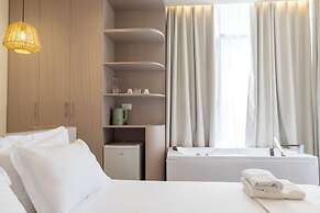 Mirage Bay Deluxe Saranda
