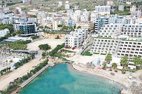 Mirage Bay Deluxe Saranda
