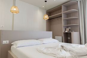 Mirage Bay Deluxe Saranda