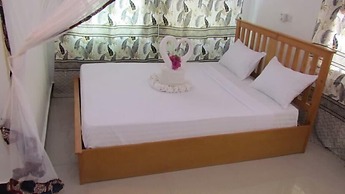 Jambiani Transit Hostel