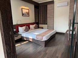 Goroomgo The Coco Cabana Varanasi