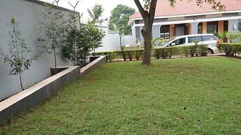 Kamfart Safari Lodge