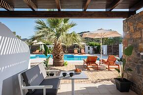The River Suites - Adults Only
