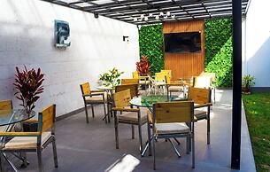 HUB HOTELS