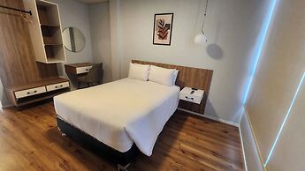 HUB HOTELS