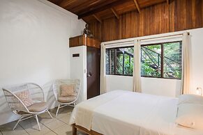 Off the Grid Monteverde