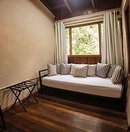 Off the Grid Monteverde