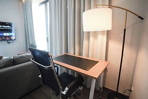 The Rich Grand Residence Sukhumvit