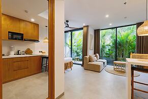 Sunny Muse by Betterplace