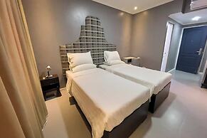 B Hotels Angeles City