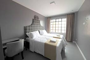 B Hotels Angeles City