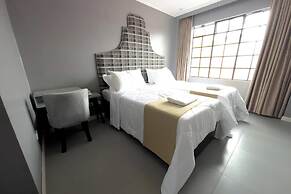 B Hotels Angeles City