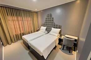 B Hotels Angeles City