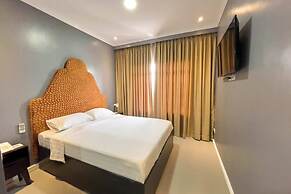 B Hotels Angeles City