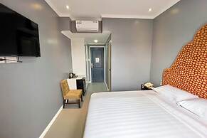 B Hotels Angeles City