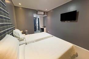B Hotels Angeles City