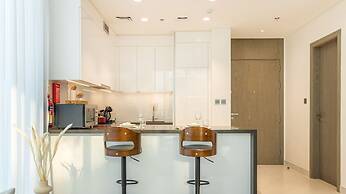 Manzil - Stunning 1BR with Lagoon Access