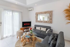 Villa Mylandro by Pertama Stay