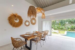 Villa Mylandro by Pertama Stay