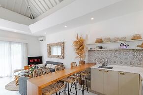 Villa Mylandro by Pertama Stay